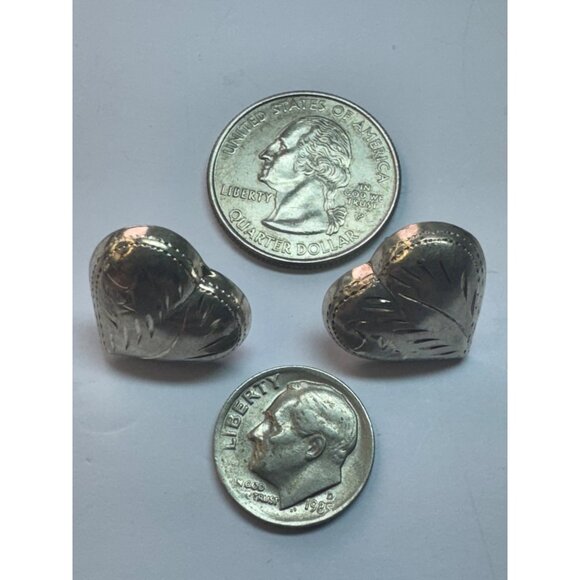 Vintage Estate Sterling Silver 925 Heart Engraved Stud Earrings 4.1g EZ Backs - Picture 6 of 8